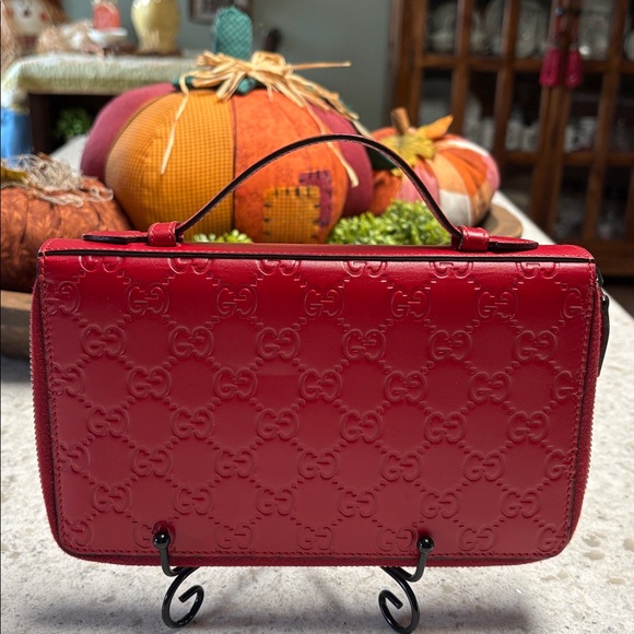 Gucci Cherry Red Organizer Wallet - Picture 3 of 10